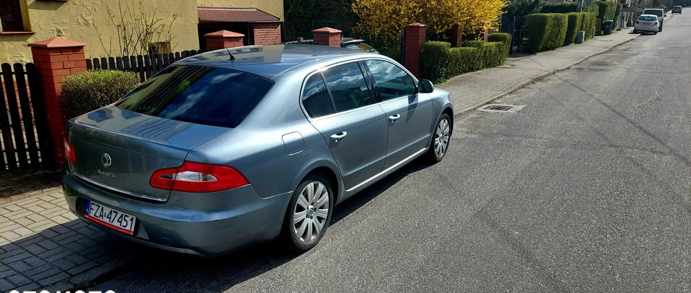 Skoda Superb cena 24500 przebieg: 280000, rok produkcji 2009 z Żary małe 37
